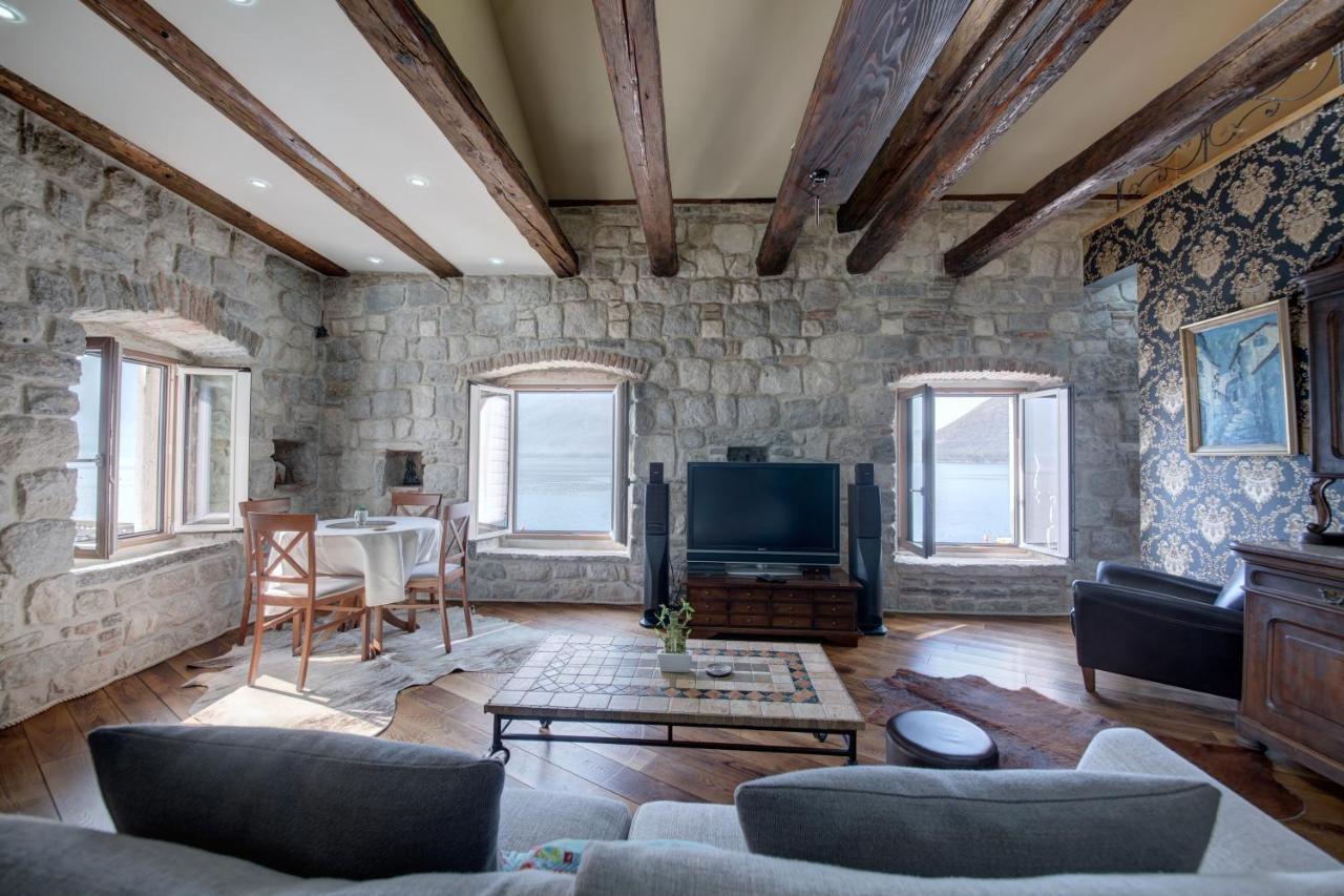 Kazerma Apartment Perast Eksteriør bilde