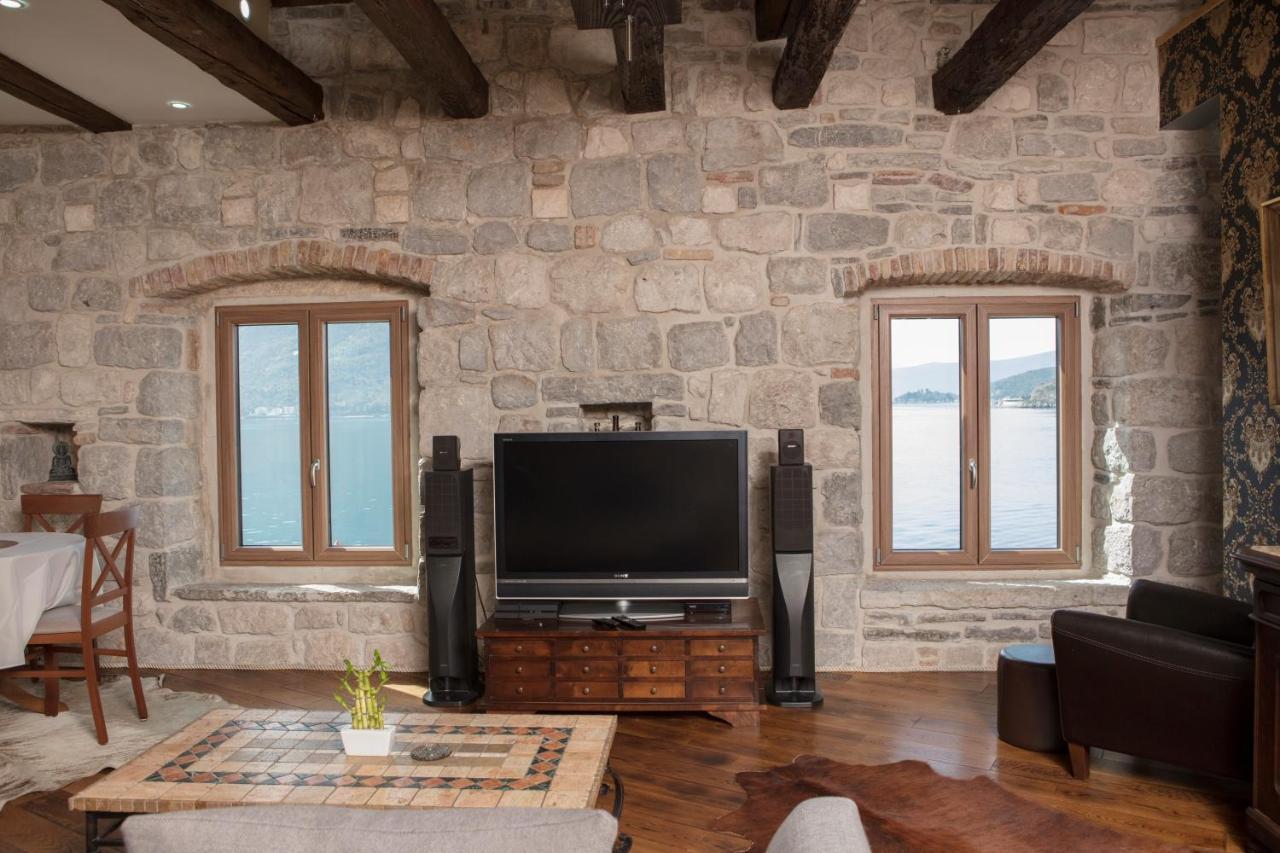 Kazerma Apartment Perast Eksteriør bilde